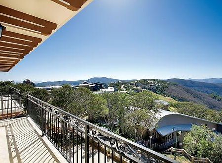 Pension Grimus Zurs Suite Mount Buller Exterior photo